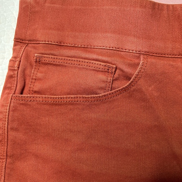 Soft surrounding the ultimate pull on stretch leg relax fit denim pants size L - Picture 9 of 13